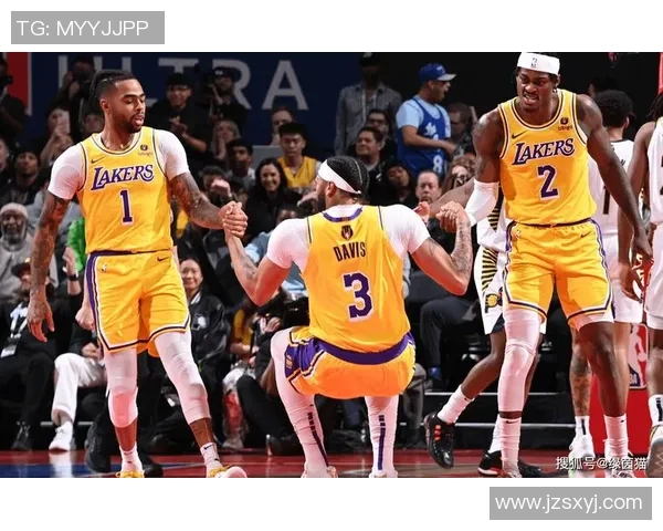 湖人对决鹈鹕精彩回顾双方球星表现引人瞩目